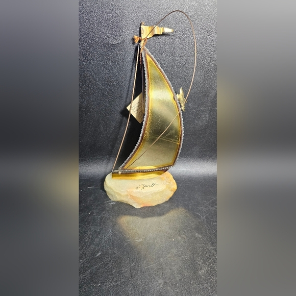 Gold and Silver Decorative Piece - Picture 3 of 12